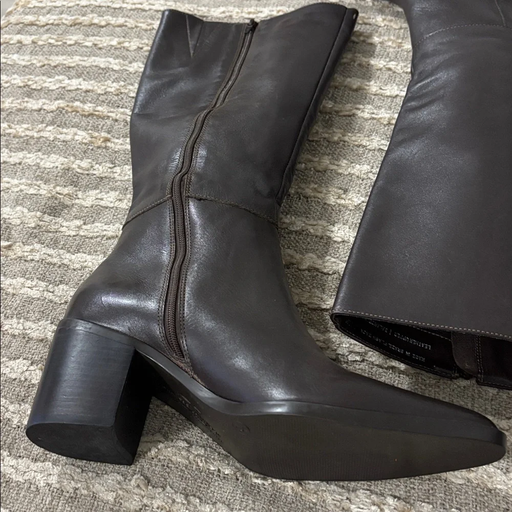 Chinese Laundry Classic Pointed Toe Knee-High Boot - Dark‎ Brown Size 7.5